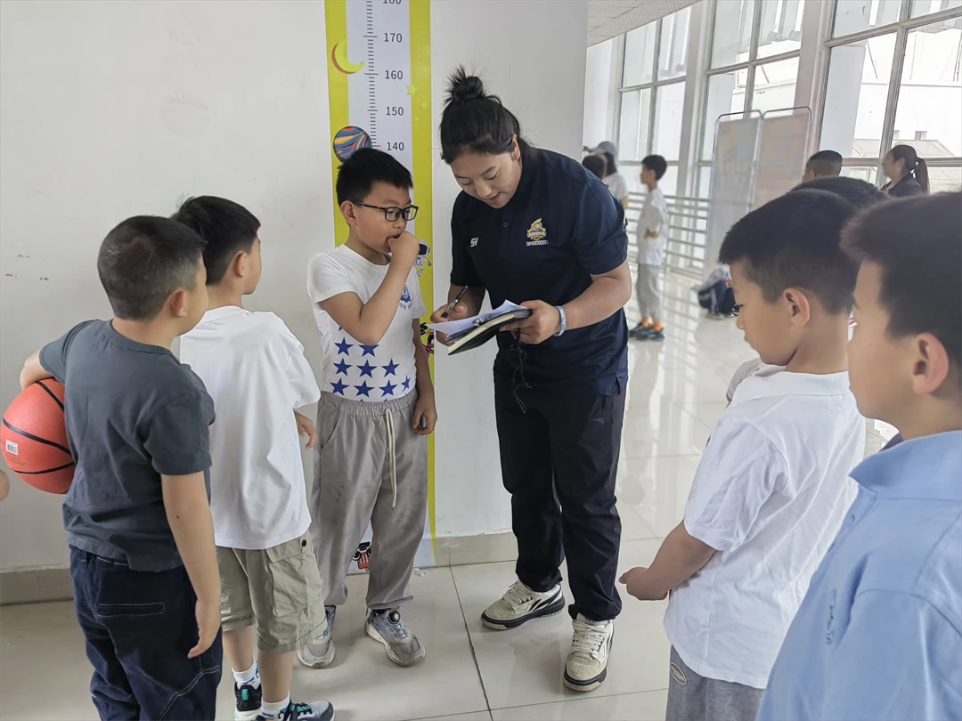 如何通过冥想提高篮球比赛中的专注力_2